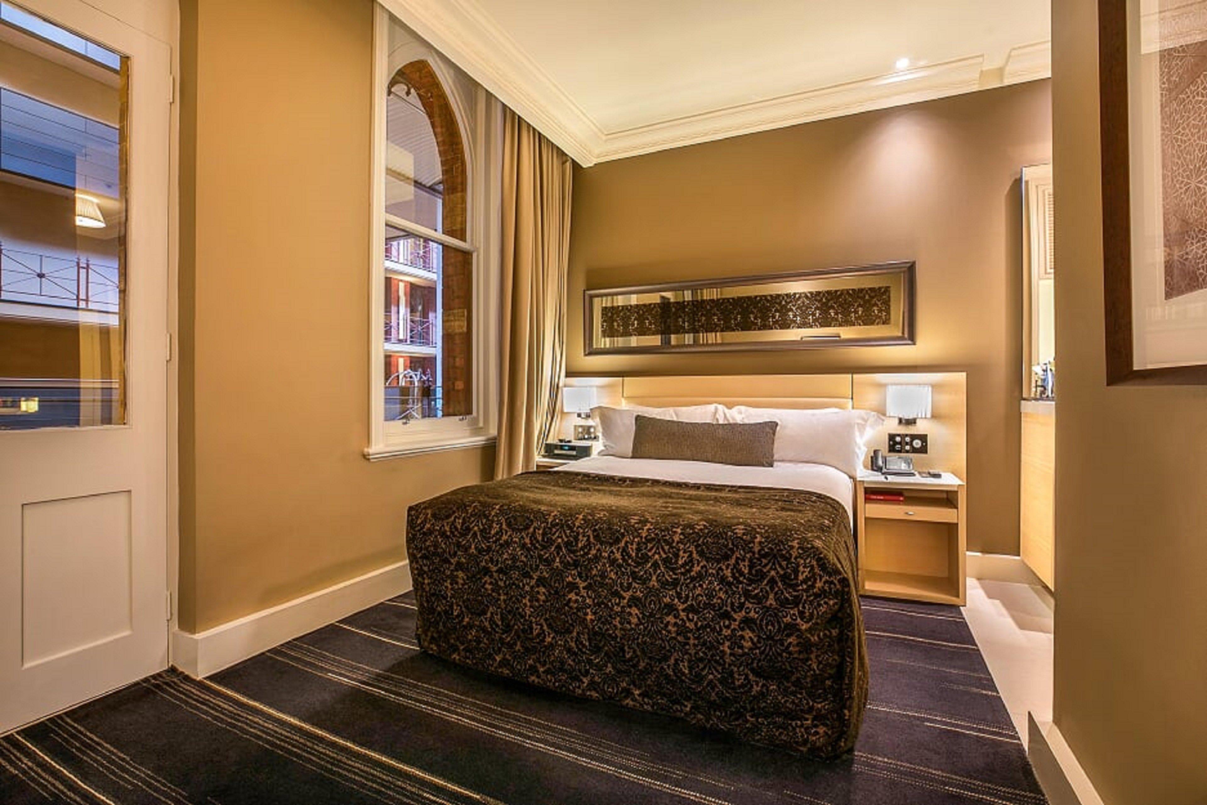 Intercontinental Melbourne The Rialto By Ihg Hotel Ngoại thất bức ảnh A bedroom at the hotel