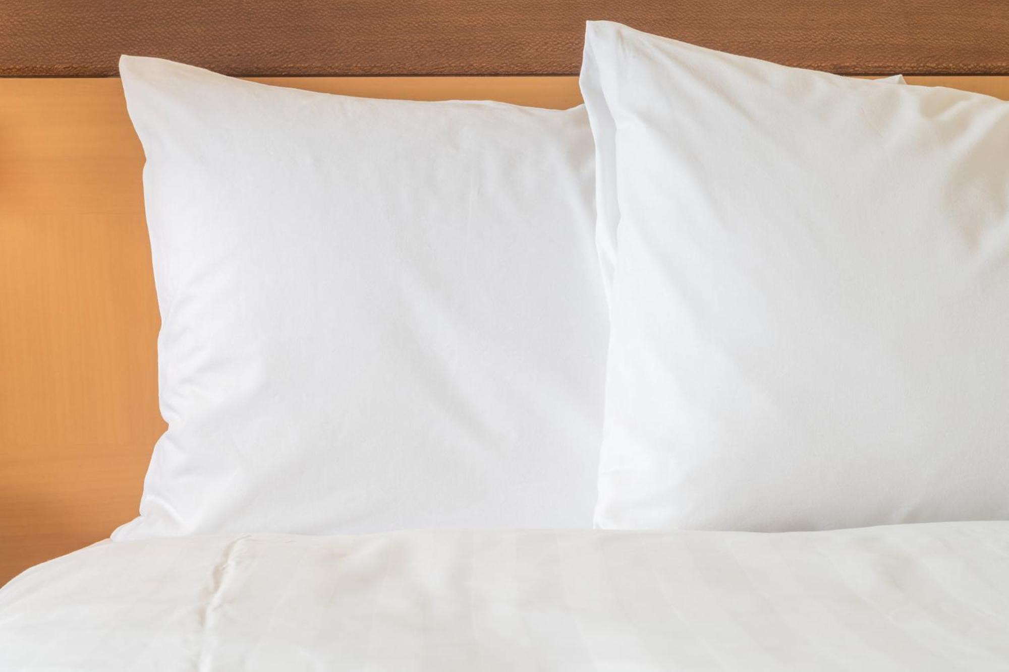 Intercontinental Melbourne The Rialto By Ihg Hotel Ngoại thất bức ảnh Pillows